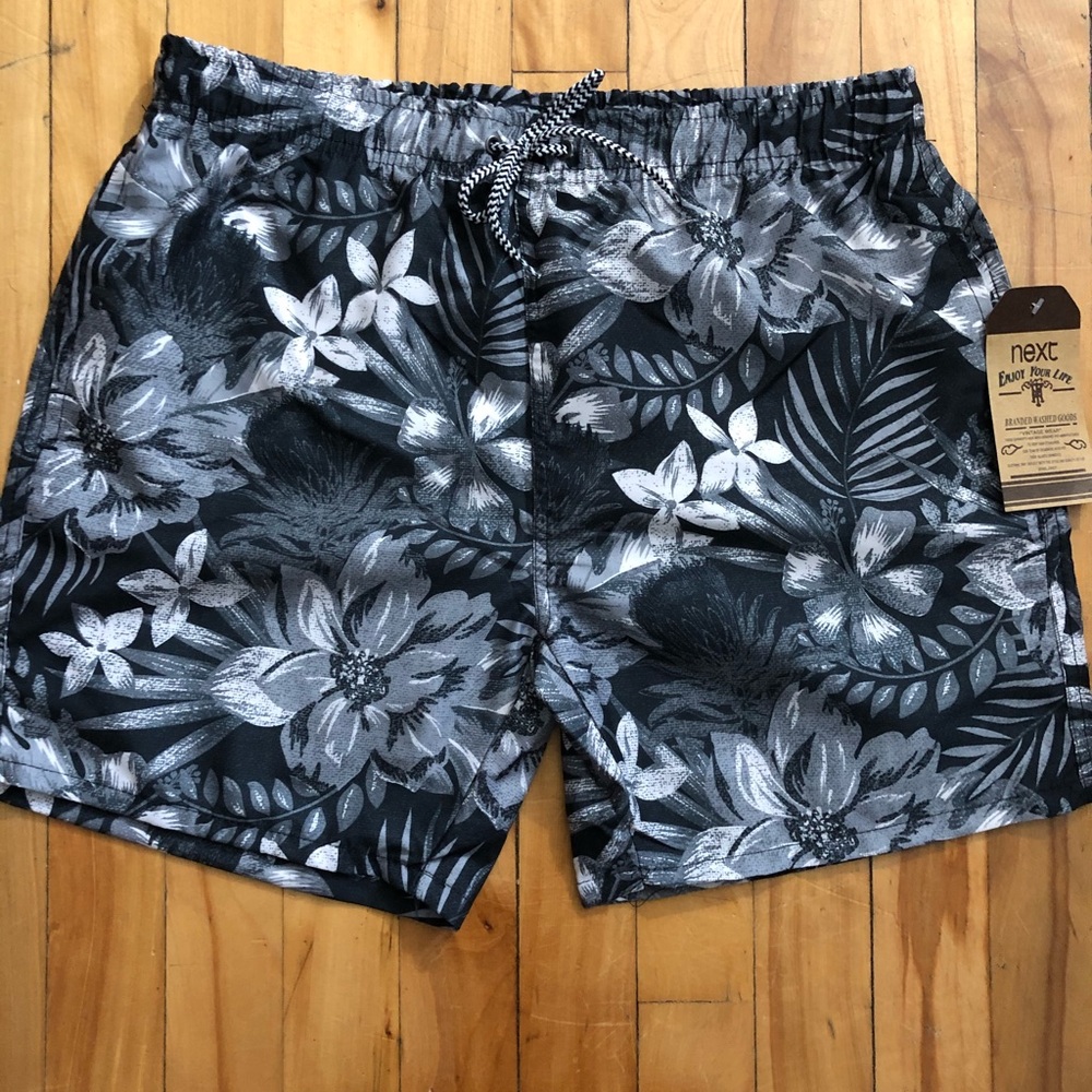 🖤Swiming trunk 3 for $30🖤